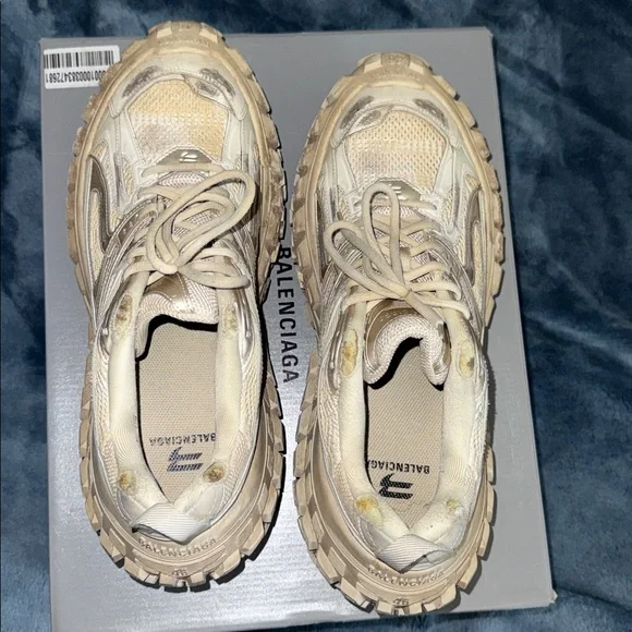 Balenciaga DESTROYED defender sz 46 - Picture 10 of 16